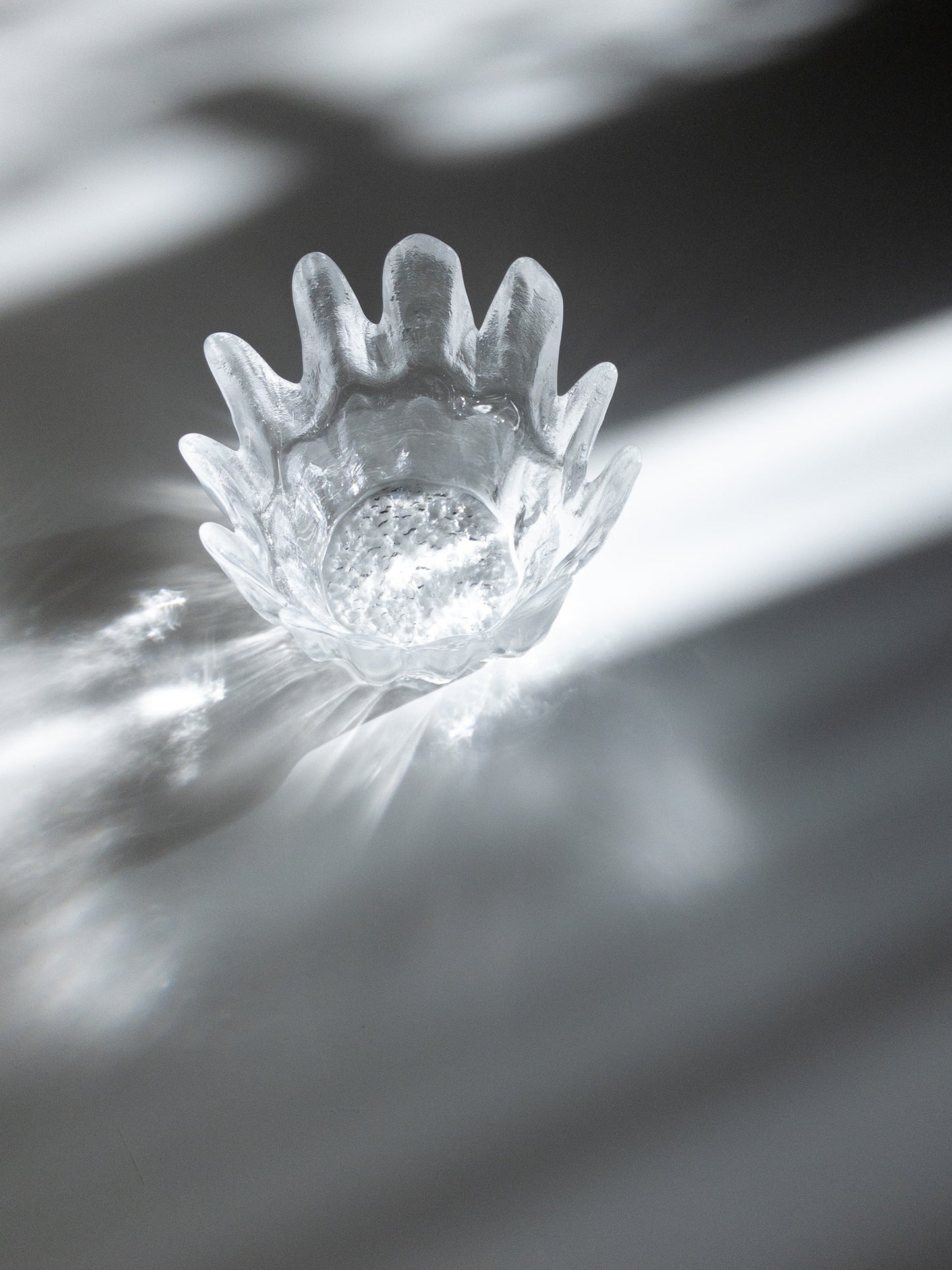 Skruf Ice Crown Tea light Holder