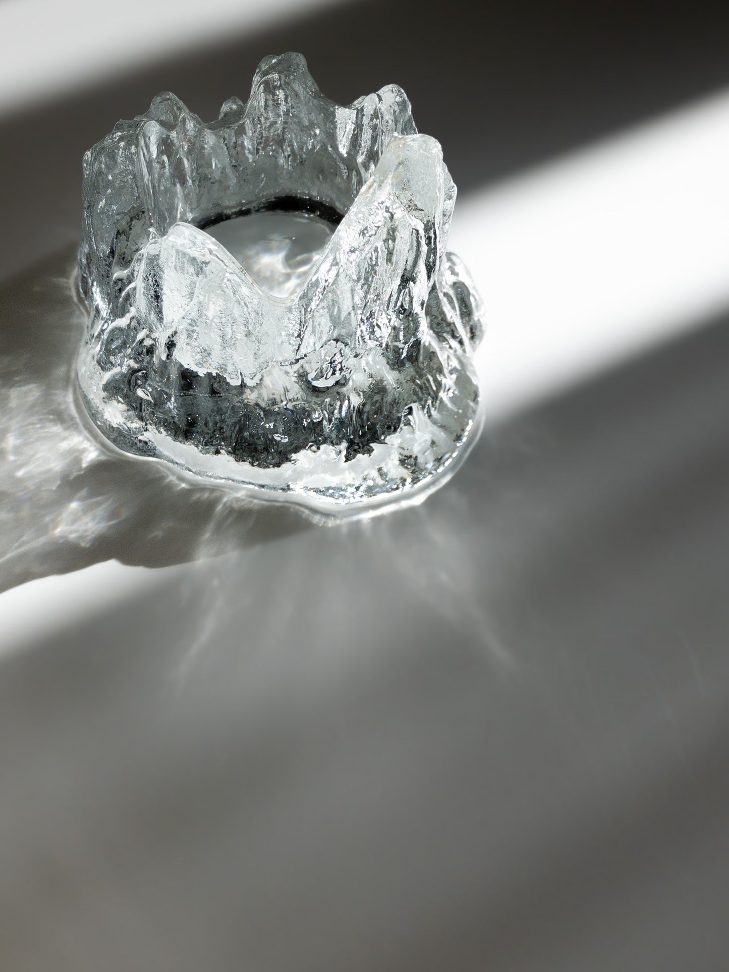 Nybro Volcano Tealight Holder