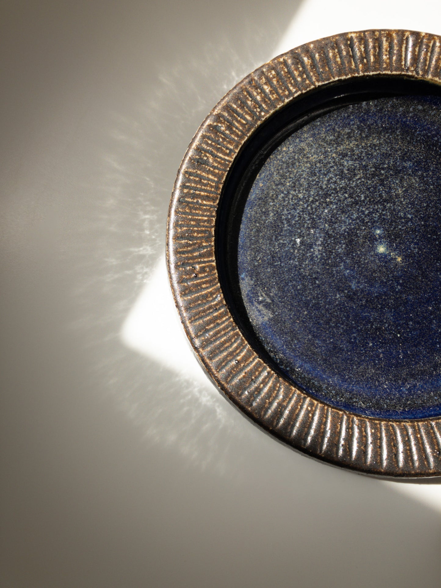 光が反射しているところを写した写真