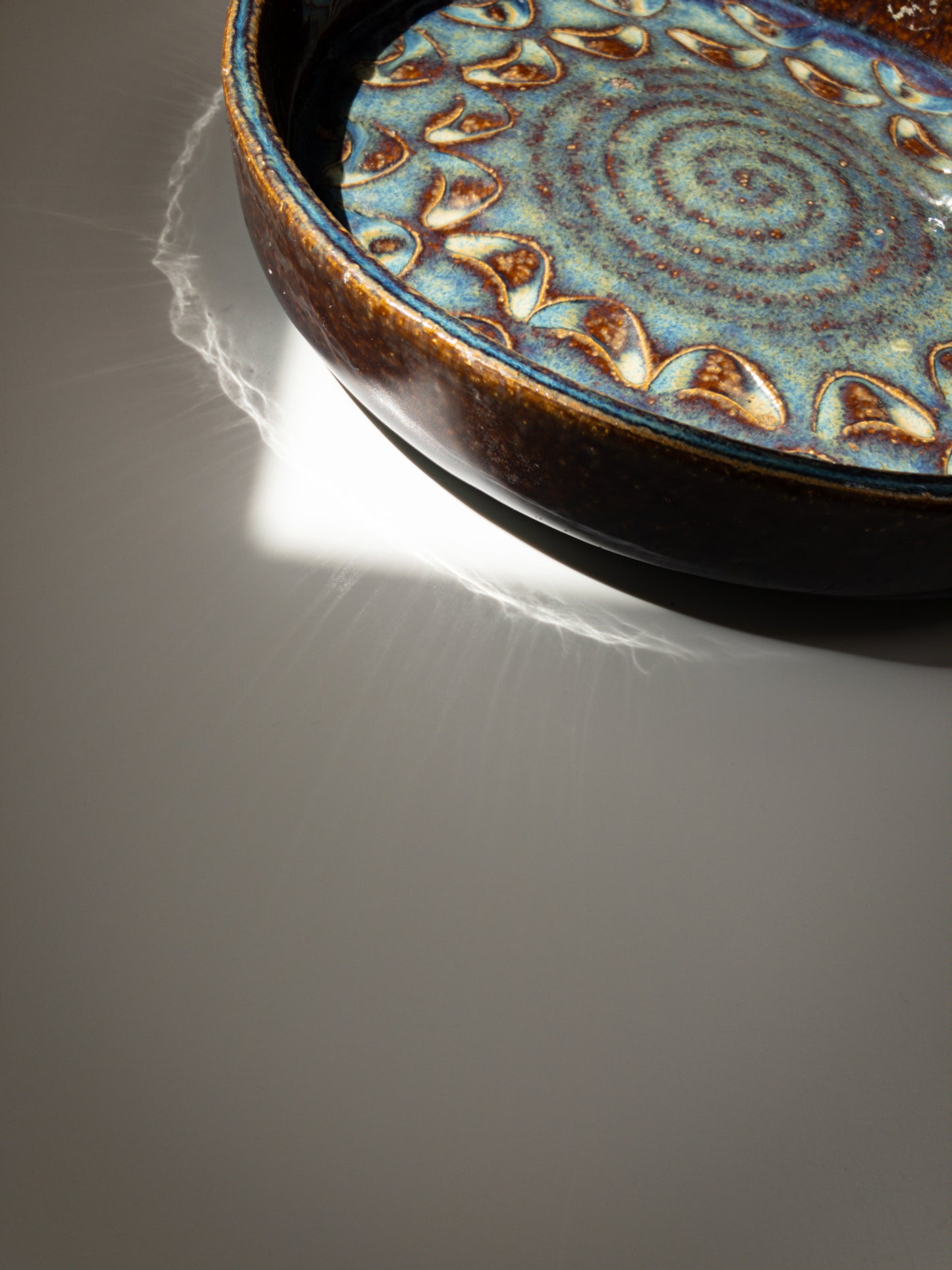 手前から反射光を写した写真