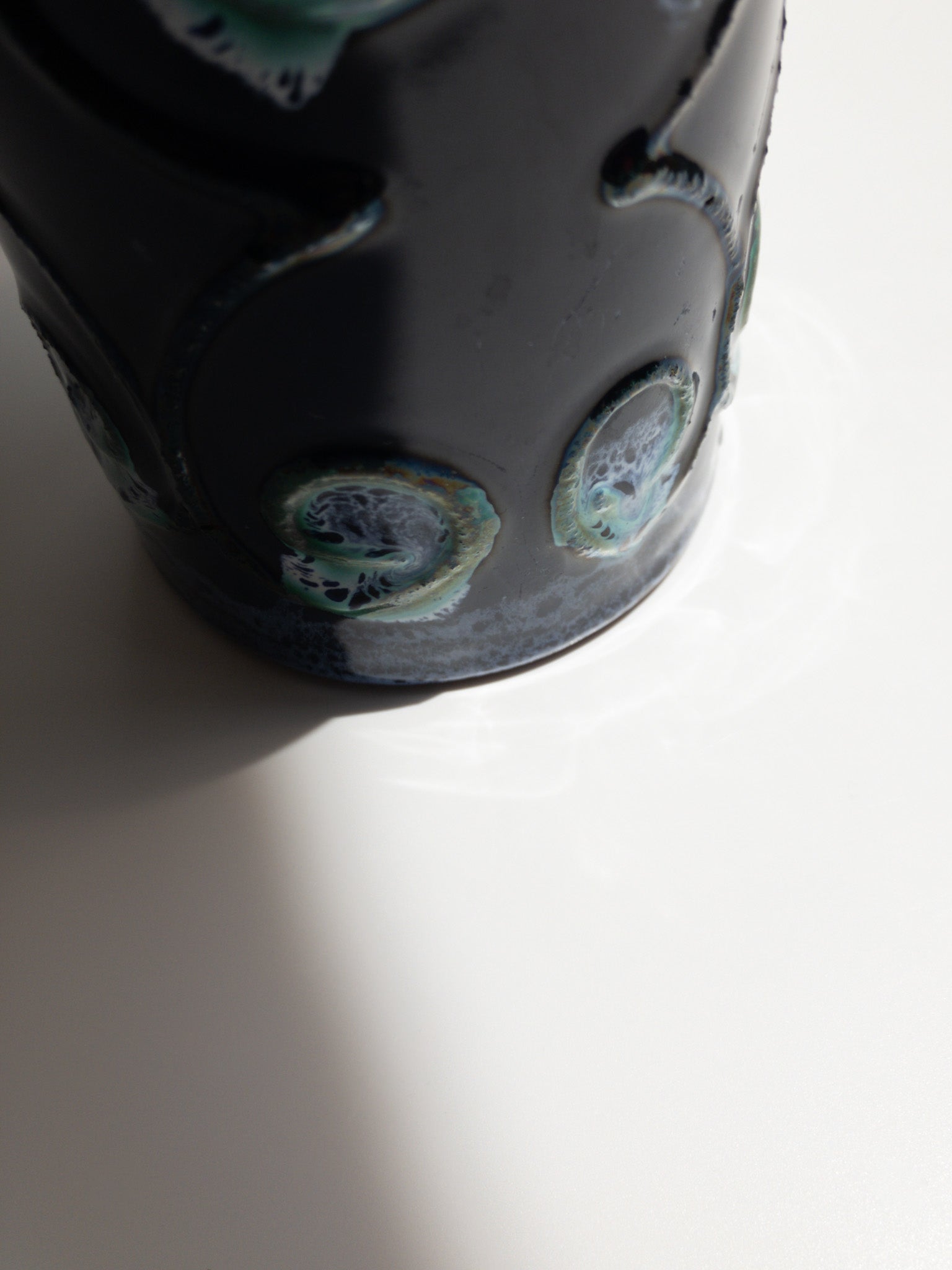 下部を写した写真