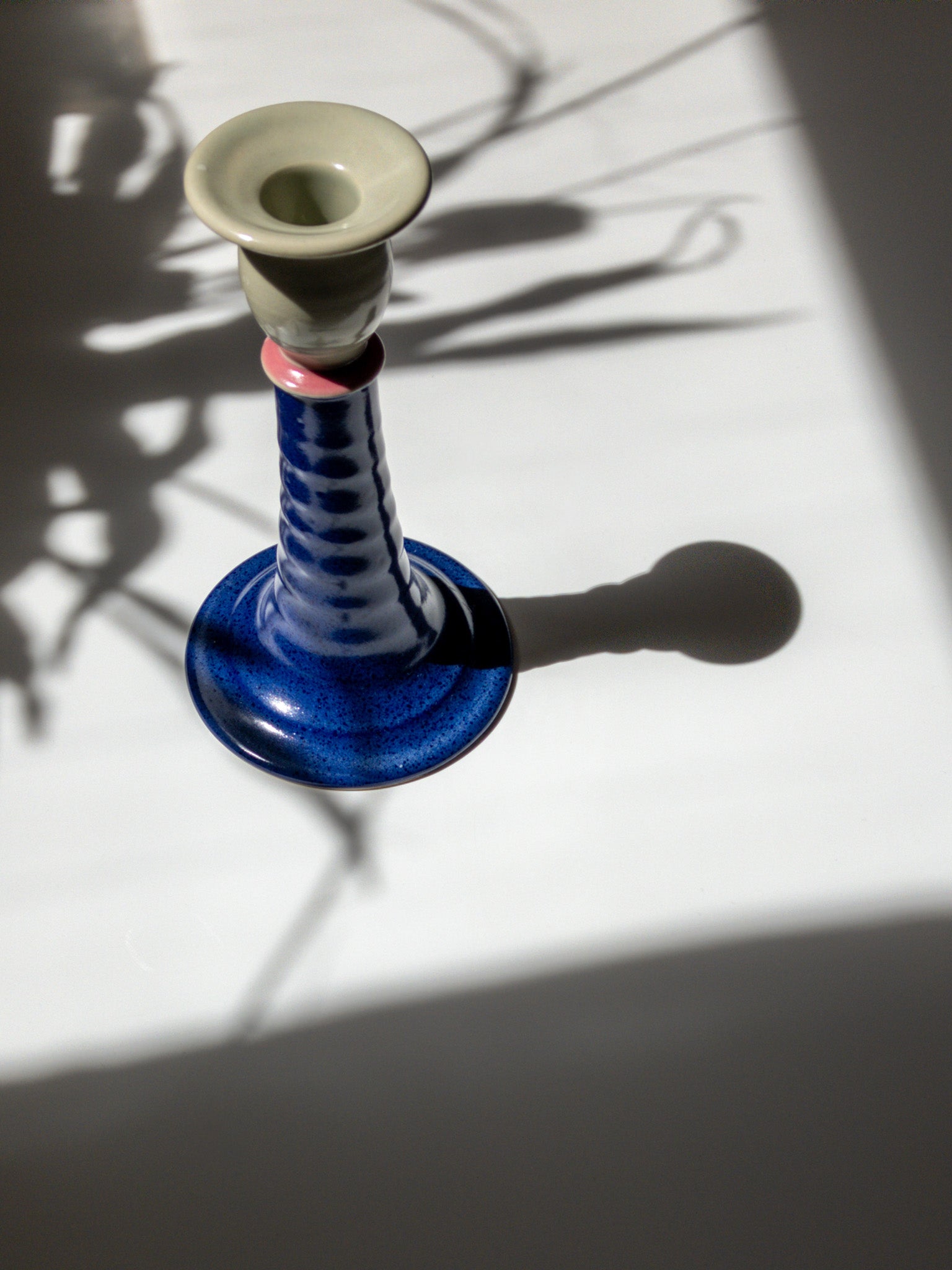 右斜め上部からの写真