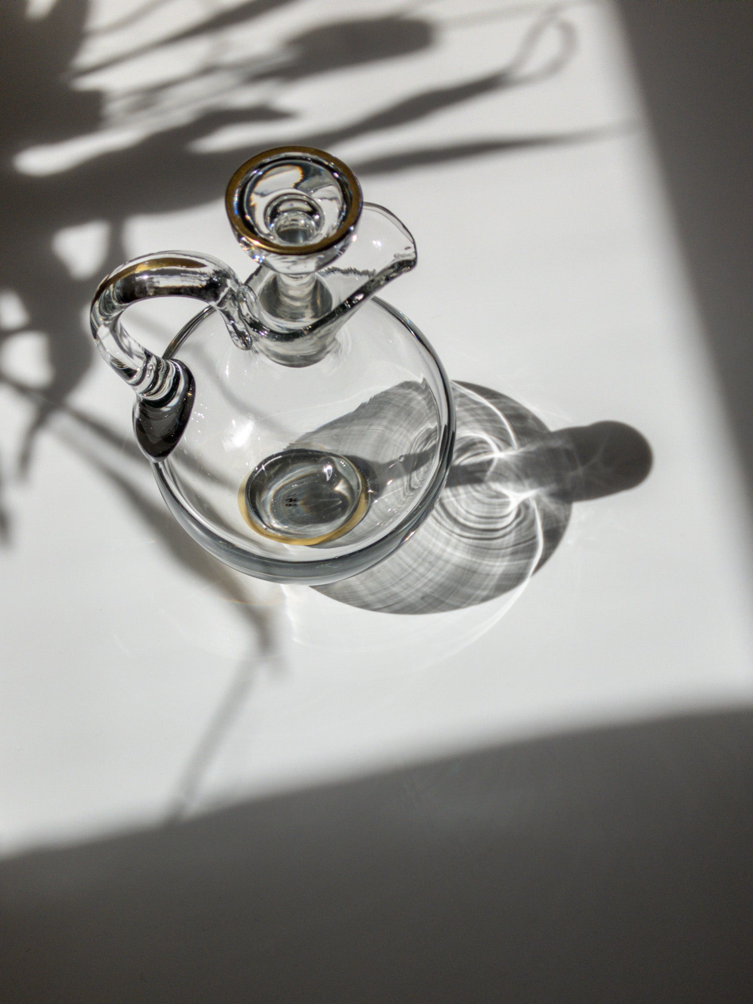 蓋がついた状態の上部からの写真