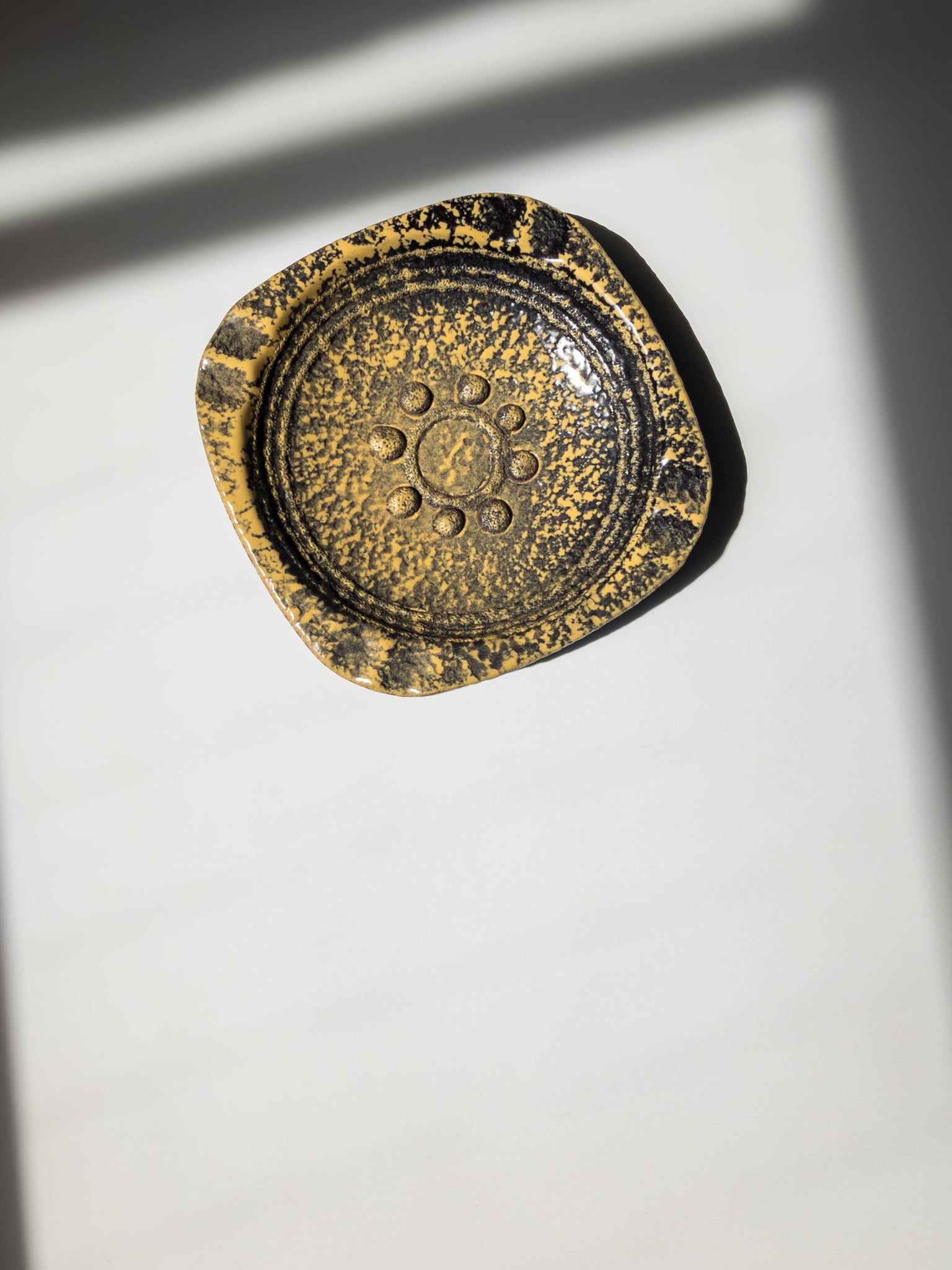 少し離れた上部からの写真