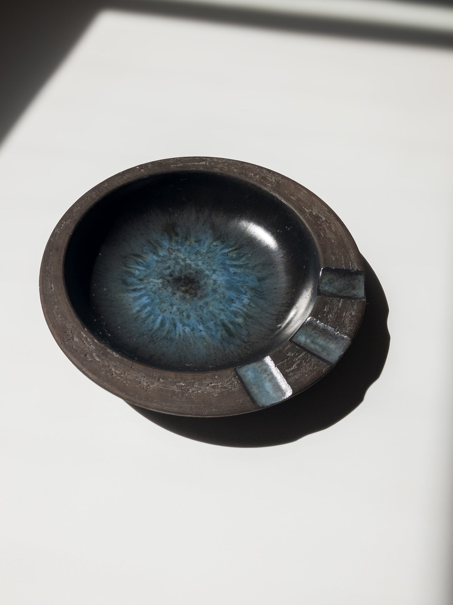 右斜め前からの写真