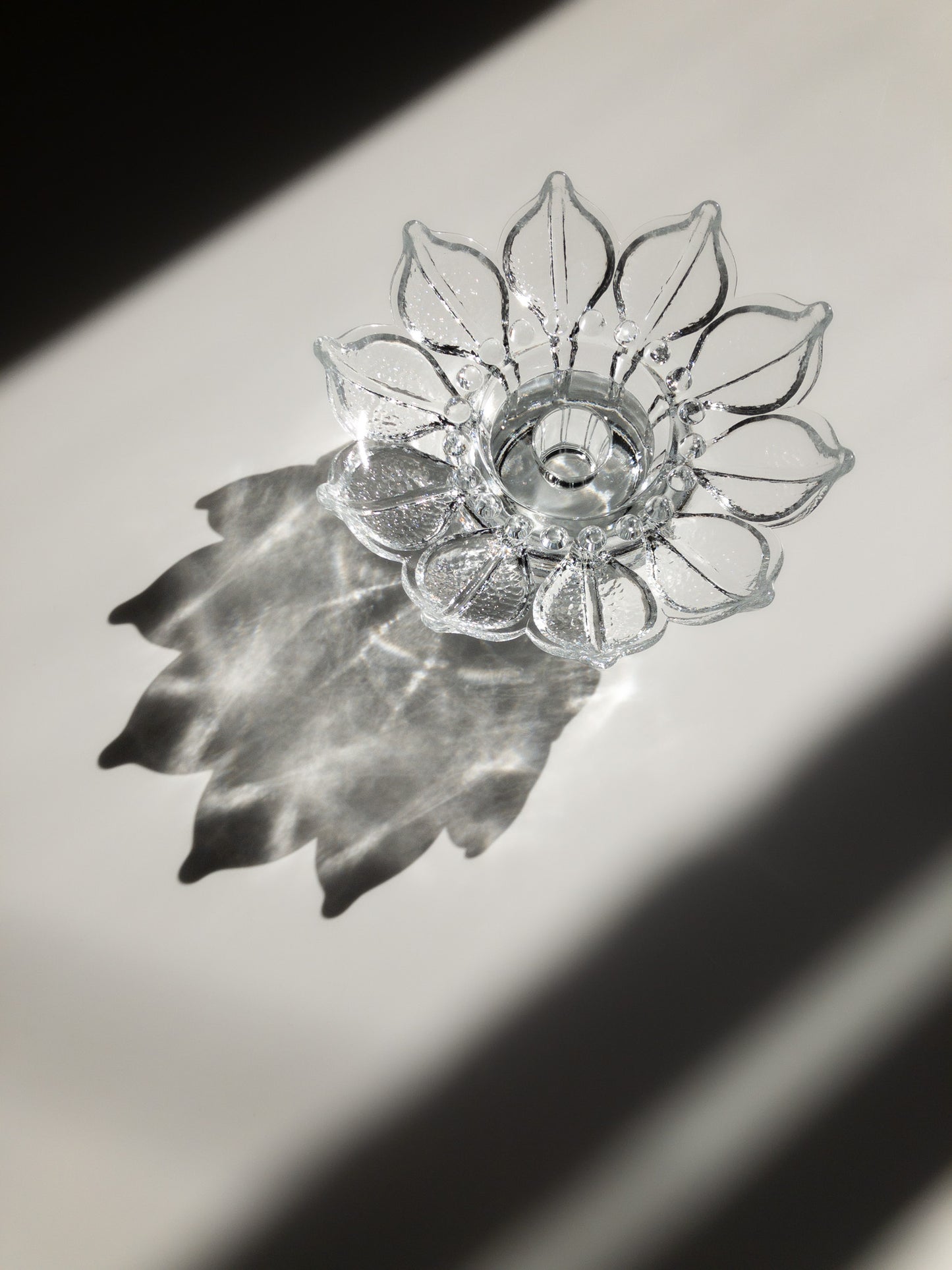 Sea Glasbruk flower candle holder