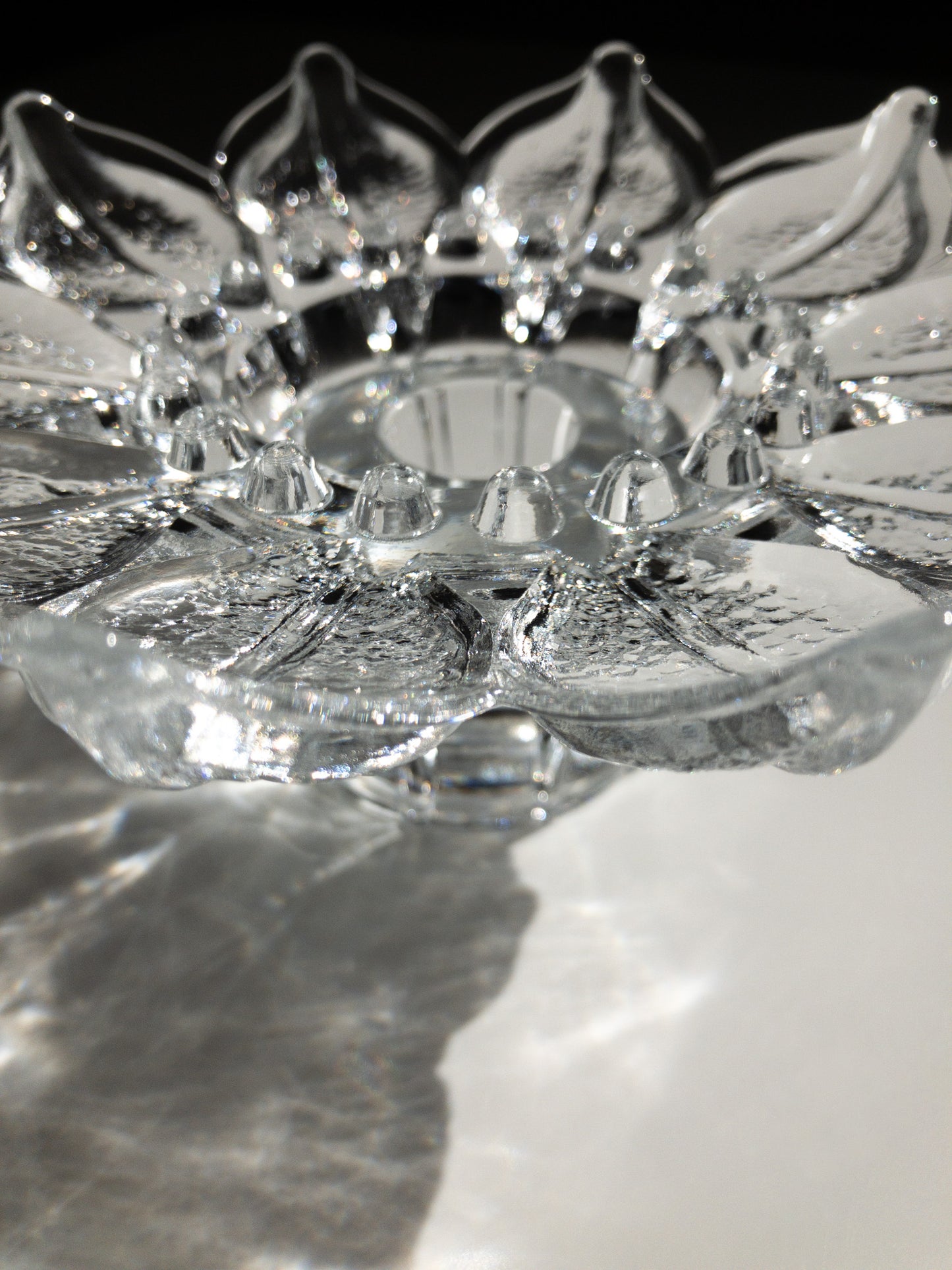 Sea Glasbruk flower candle holder