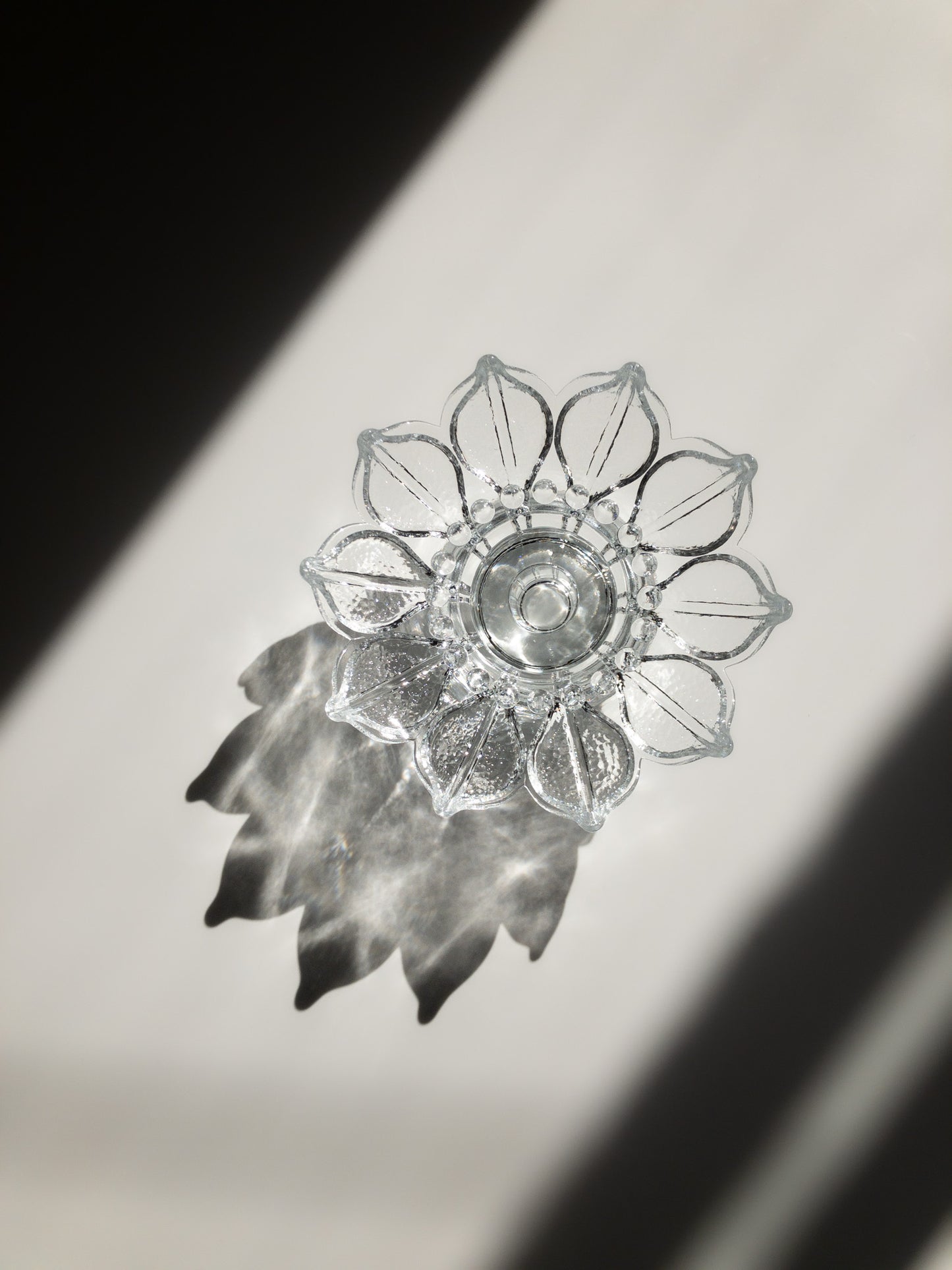 Sea Glasbruk flower candle holder