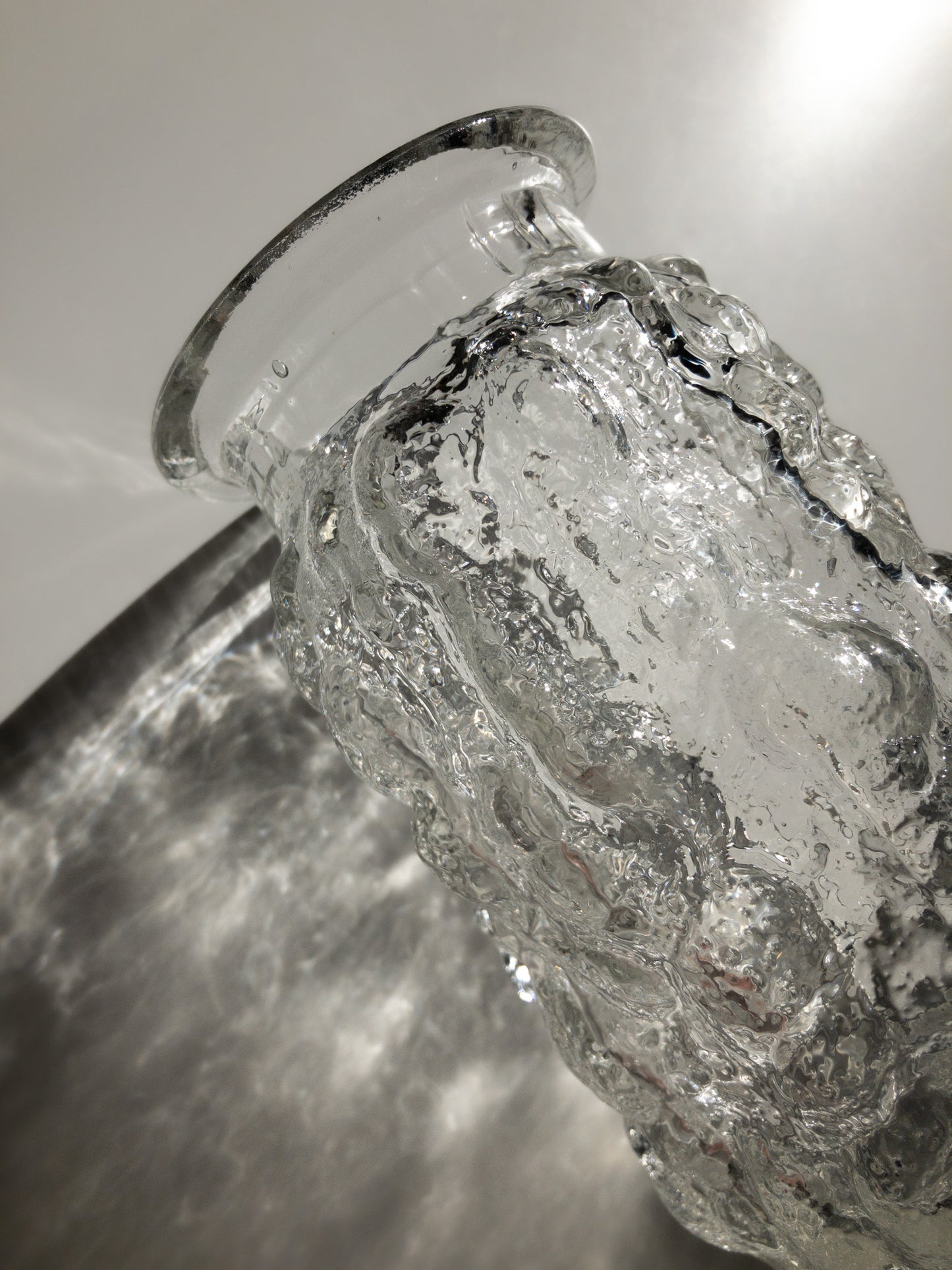 Vladislav Urban Cilindrical Vase