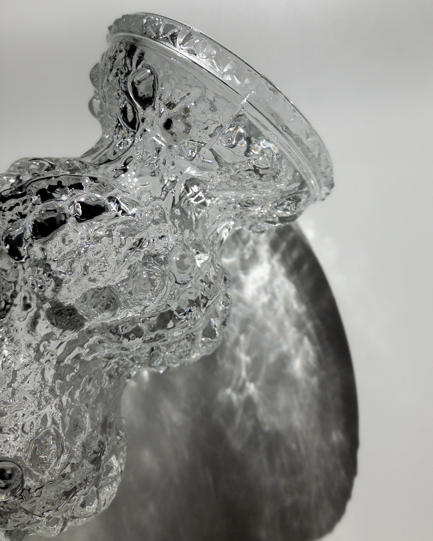Oberglas bubbly textured vase L