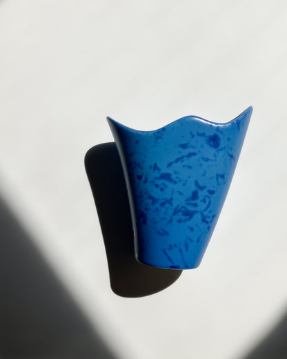 Bay Handkerchief Vase 551/17