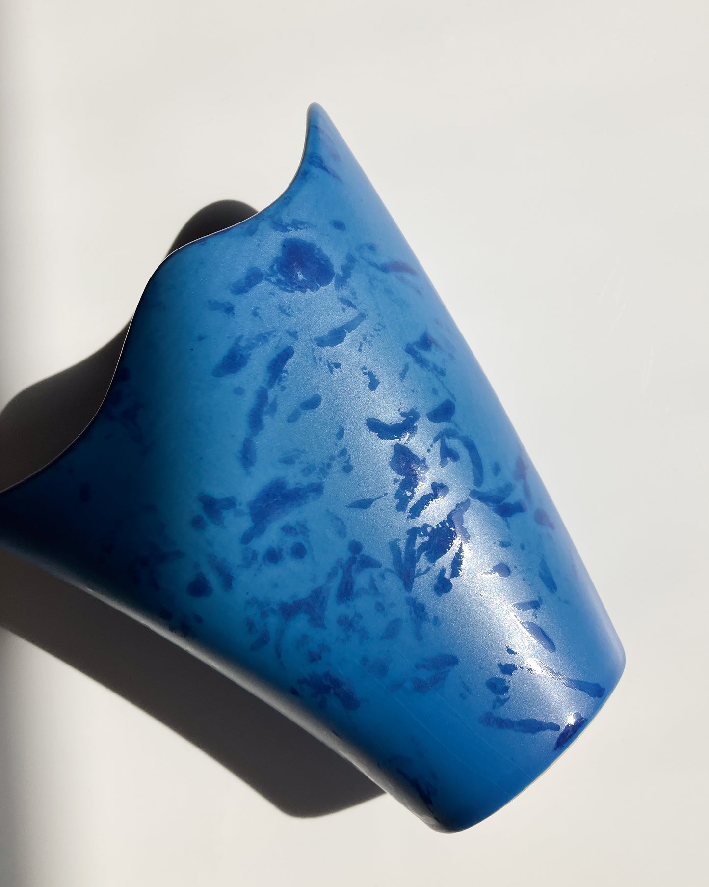 Bay Handkerchief Vase 551/17