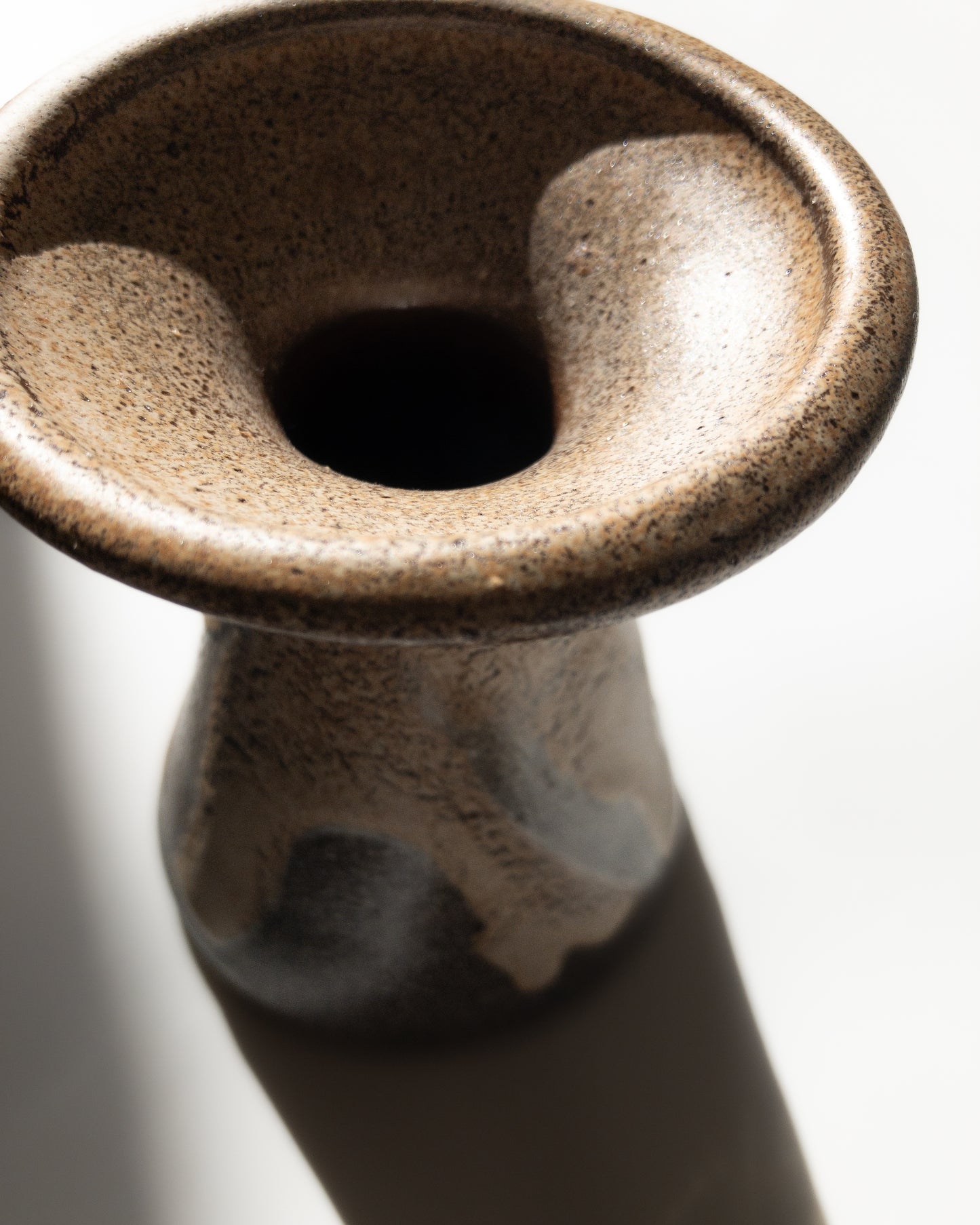 Carstens Atelier small brown vase