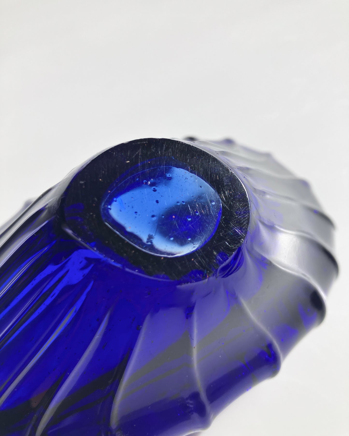 Cobalt blue v-shaped glass bowl