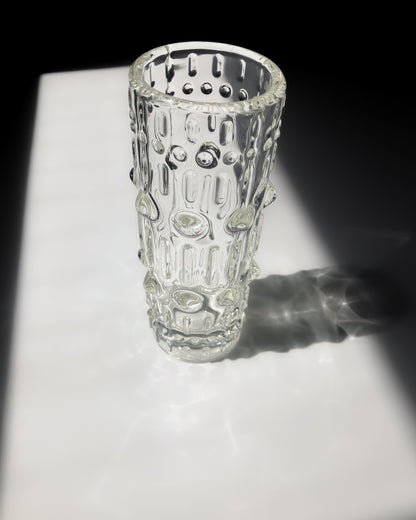 Pečený Cylinder Vase 光を受けてキラキラと輝くガラス