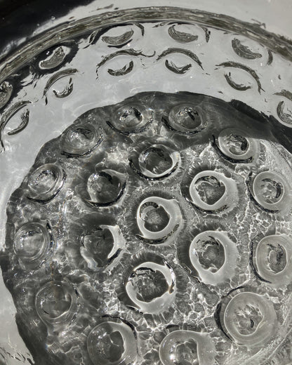 Urban Large Bowl 真上から – 底面のドット模様クローズアップ