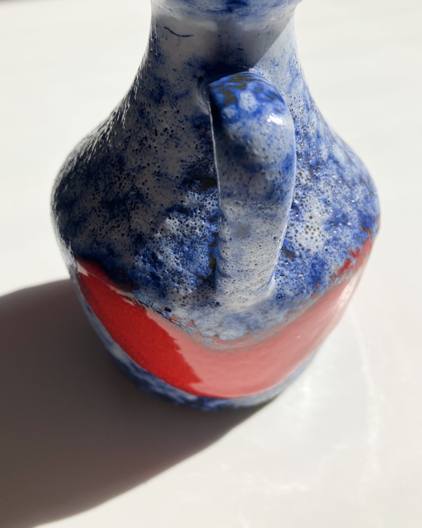 Strehla 999 blue and red vase