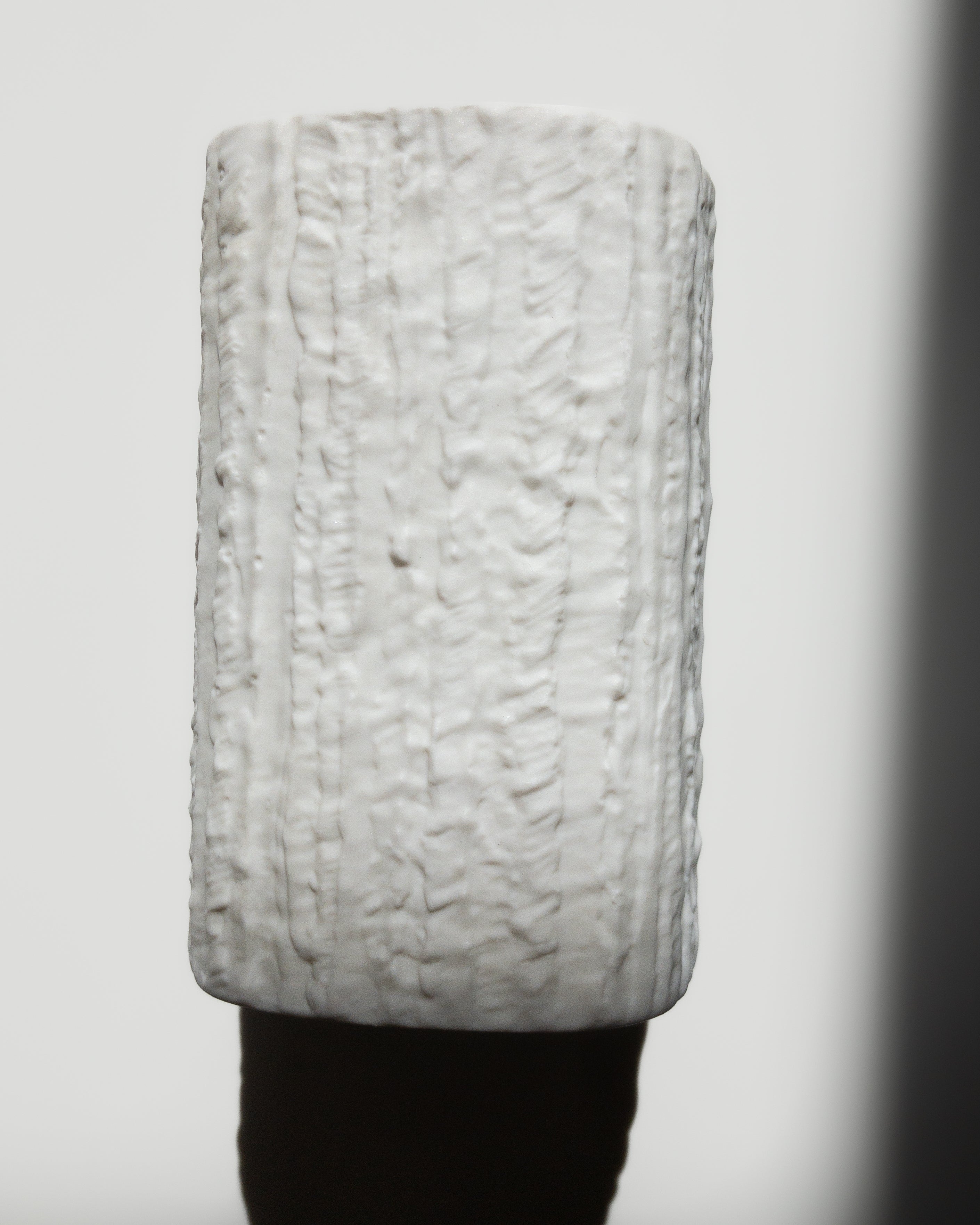 Thomas Rosenthal porcelain vase 9 – ing a song song