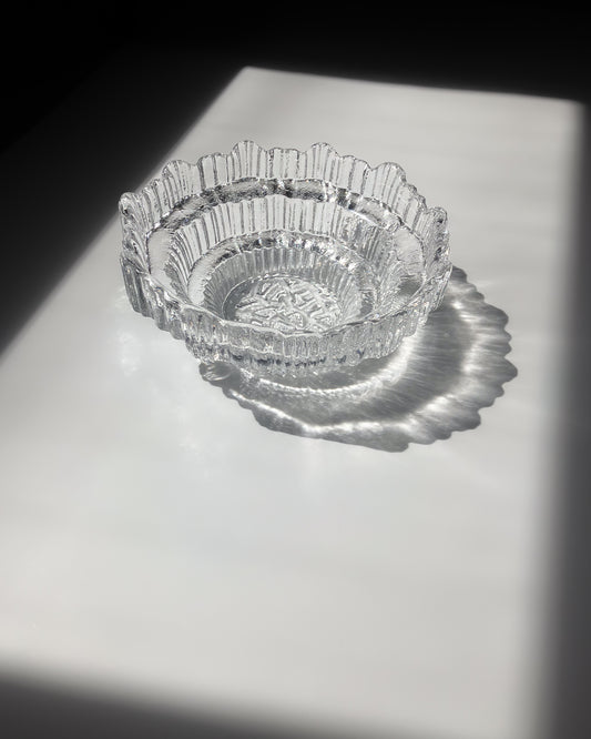 Ice Flow Bowl 斜め上から – 同心円状に広がる構造