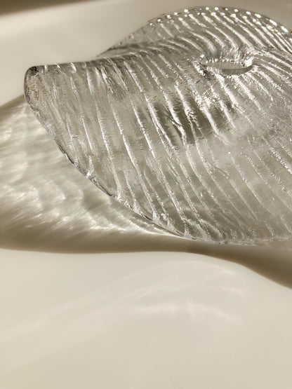 Plate-shaped glass candle holder