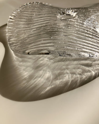 Plate-shaped glass candle holder